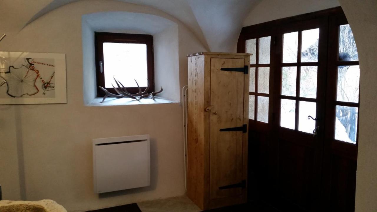 Maison A Tour Briancon Δωμάτιο φωτογραφία